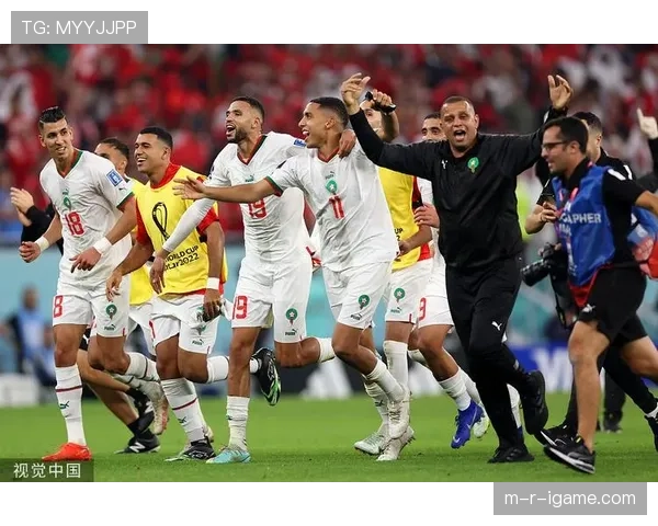 世界杯黑马再创佳绩，惊艳表现引爆全球热议